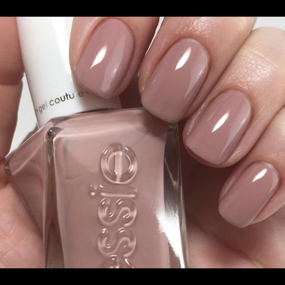 NEW UNUSED Essie Gel Couture Taupe of the Line